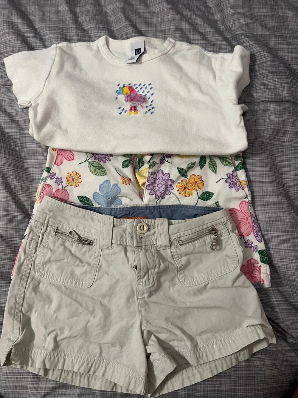 Khaki and flowered girls shorts